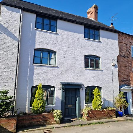 Ludlow - Linnet House - Well Presented Townhouse With Parking - Perfect Location For Exploring On Foot, Sleeps Up To 8 Guests - Hosted By Rentmyhouse Zewnętrze zdjęcie
