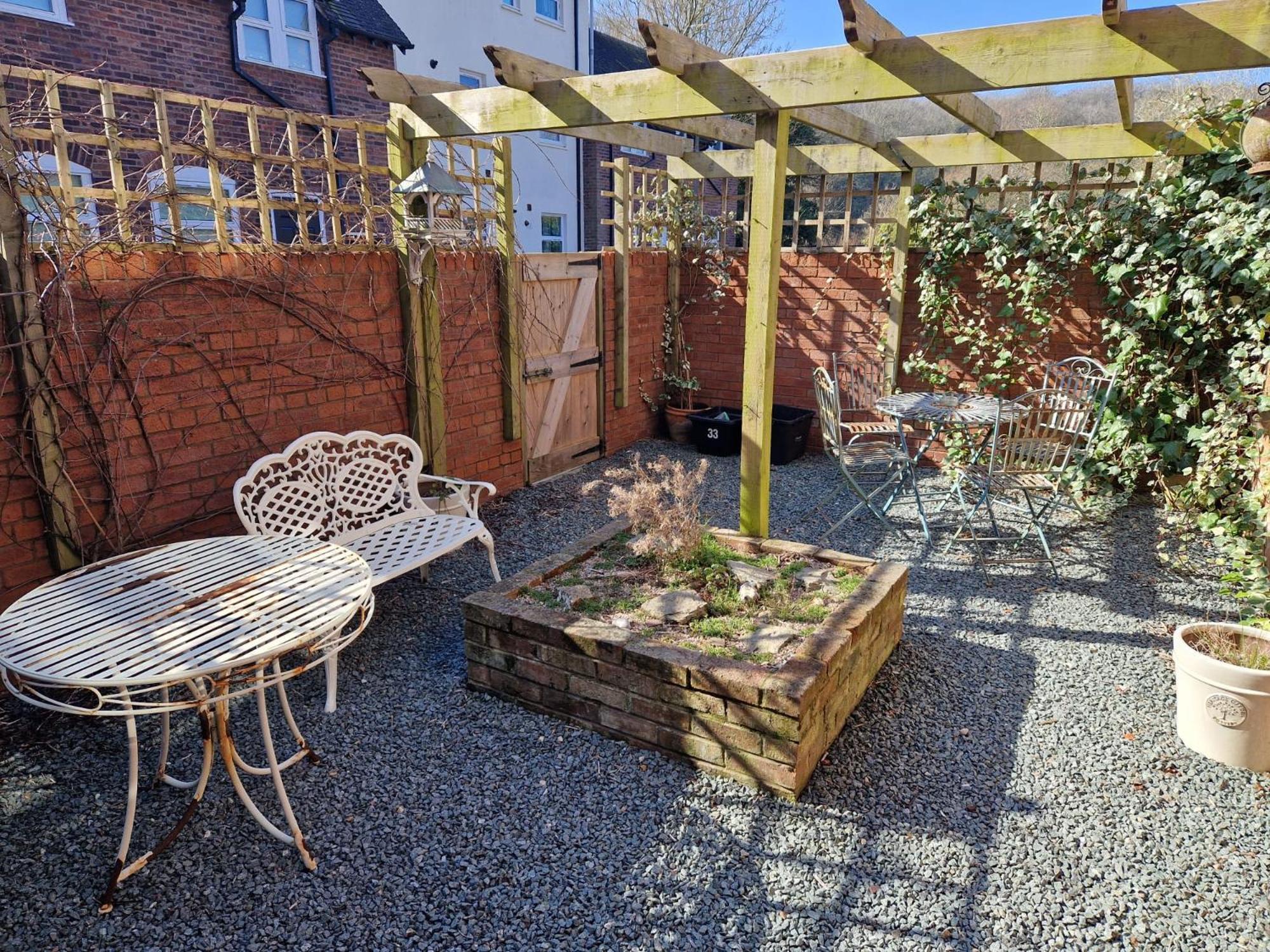 Ludlow - Linnet House - Well Presented Townhouse With Parking - Perfect Location For Exploring On Foot, Sleeps Up To 8 Guests - Hosted By Rentmyhouse Zewnętrze zdjęcie